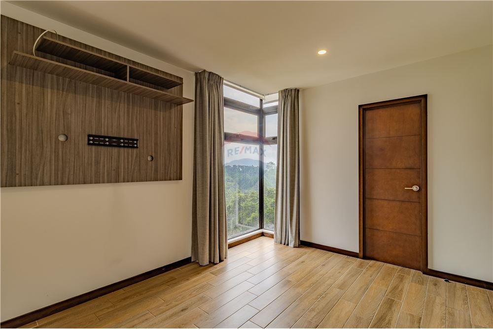 Condo/Apartment - For Sale - Guatemala City, Guatemala, Guatemala - 12 - 902091020-9