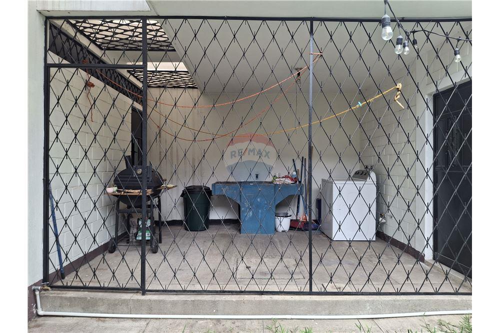 Villa - Venta - Zona 7, Guatemala, Guatemala - 11 - 902091021-10