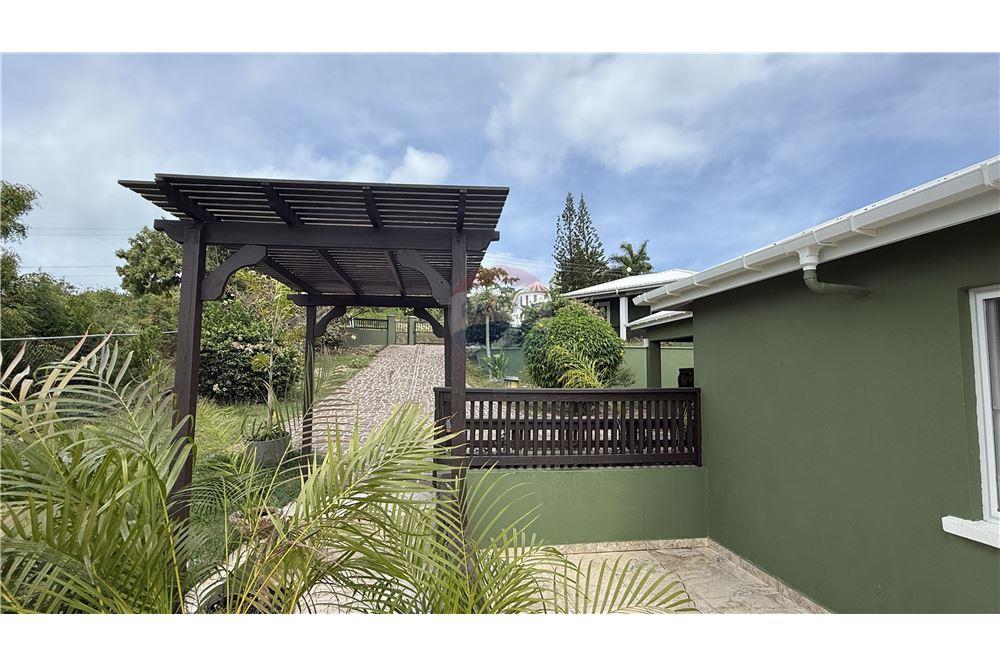 Villa - Te Koop - Paradise View, Parish of Saint John, Antigua and Barbuda - 1 - 902121001-44