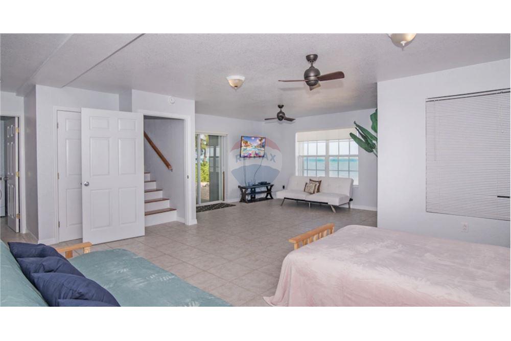 Appartement - Te Koop - East End, East End, Cayman Islands - 29 - 90146034-188