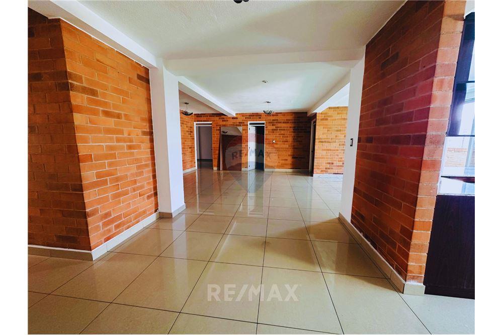 Villa - For Sale - Mixco, Guatemala, Guatemala - 4 - 902611006-7