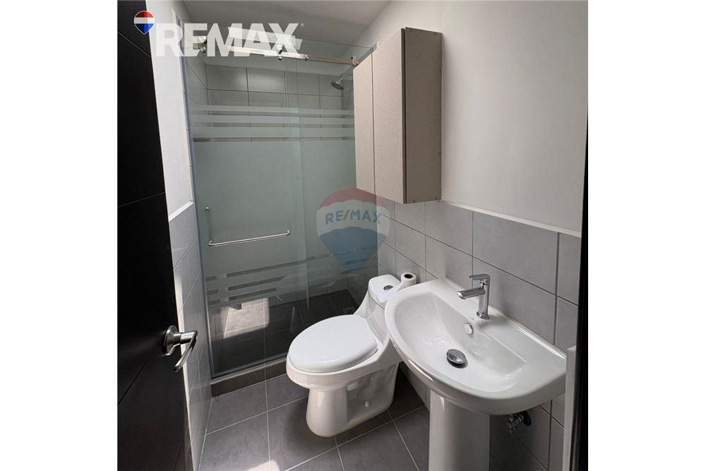 Villa - For Sale - Fraijanes, Guatemala, Guatemala - 10 - 902611005-11