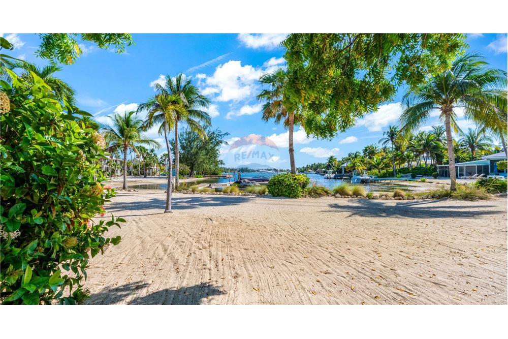 Appartement - Te Koop - Rum Point, Rum Point, Cayman Islands - 33 - 90146034-176