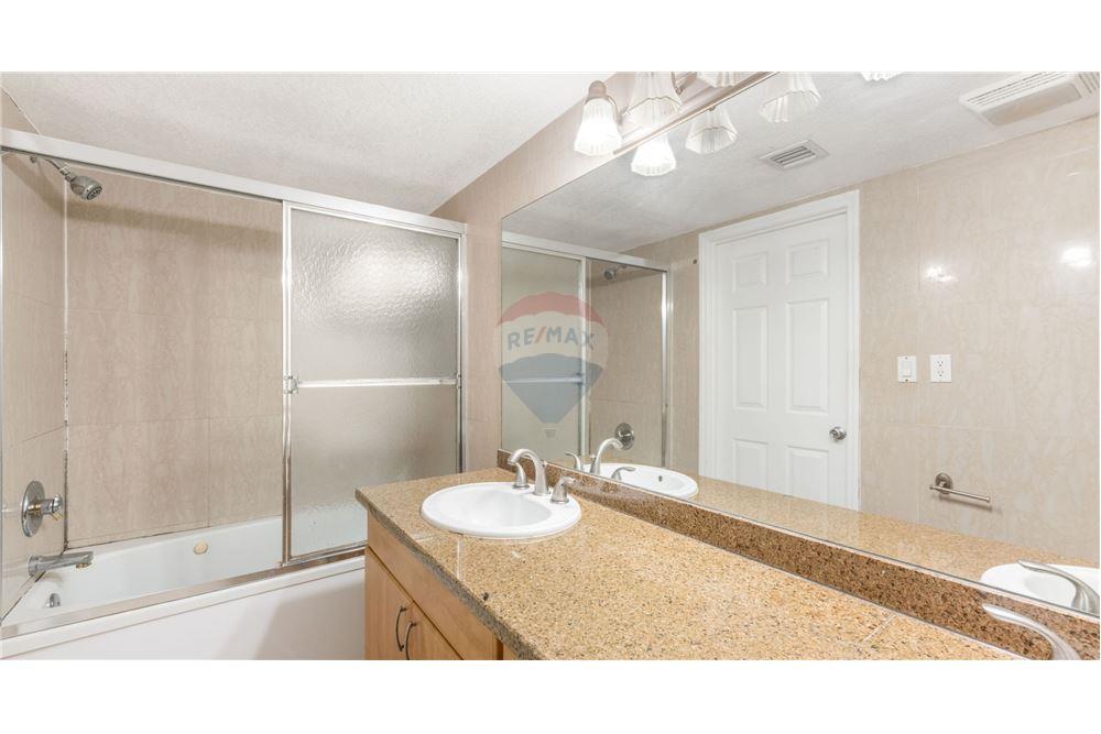 Condo/Apartment - For Sale - South Sound, South Sound, Cayman Islands - 25 - 90146034-182