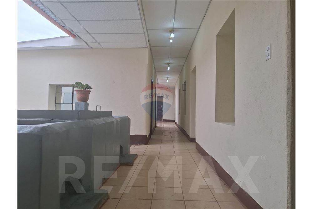 Local Comercial - Venta - Mixco, Guatemala, Guatemala - 1 - 902091001-50