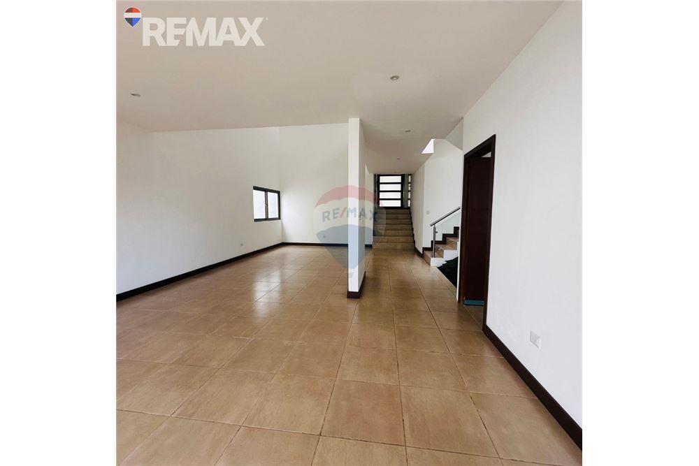 Villa - Te Koop - Santa Catarina Pinula, Guatemala, Guatemala - 7 - 902611001-79