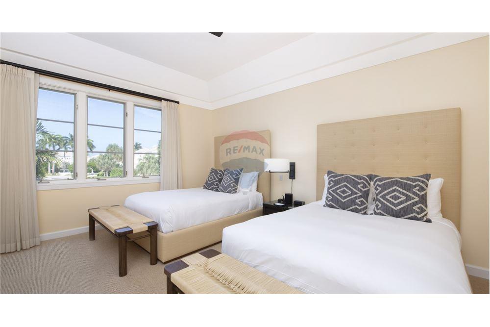 Condo/Apartment - For Sale - W Bay Bch South, Seven Mile, Cayman Islands - 23 - 90146013-835
