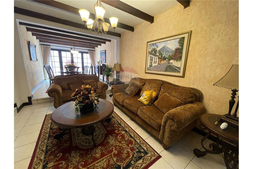 Villa - For Sale - Jocotenango, Sacatepéquez, Guatemala - 10 - 902651007-5