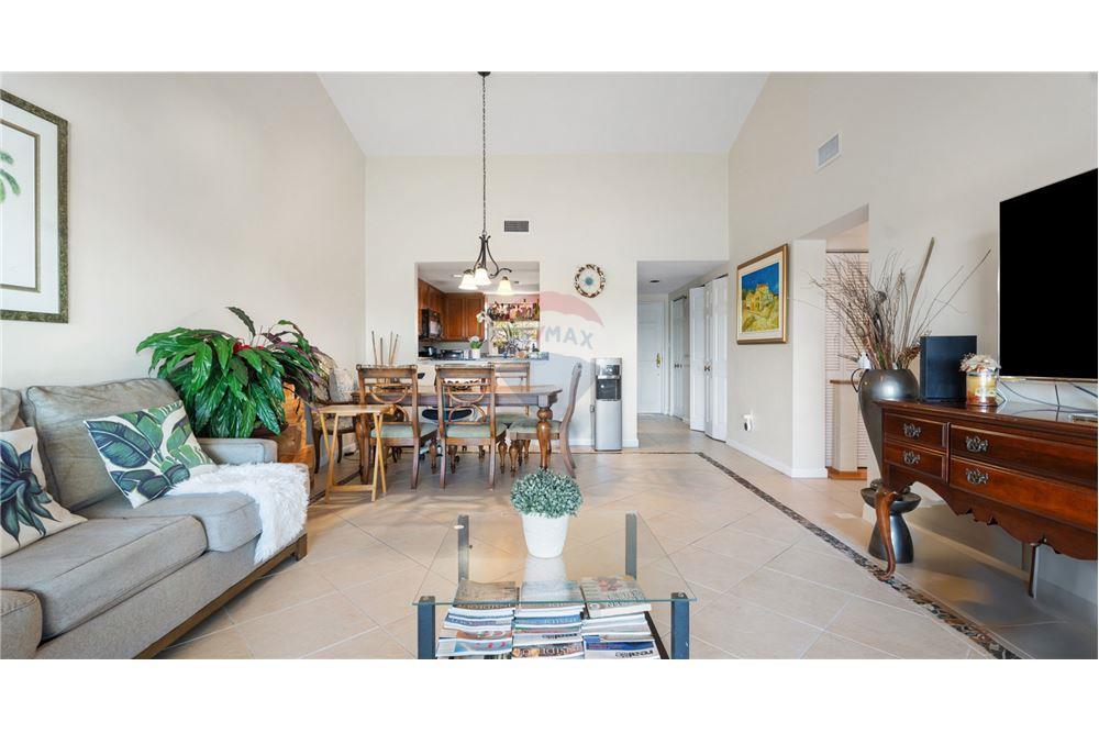 Condo/Apartment - For Sale - W Bay Bch North, West Bay, Cayman Islands - 4 - 90146042-49