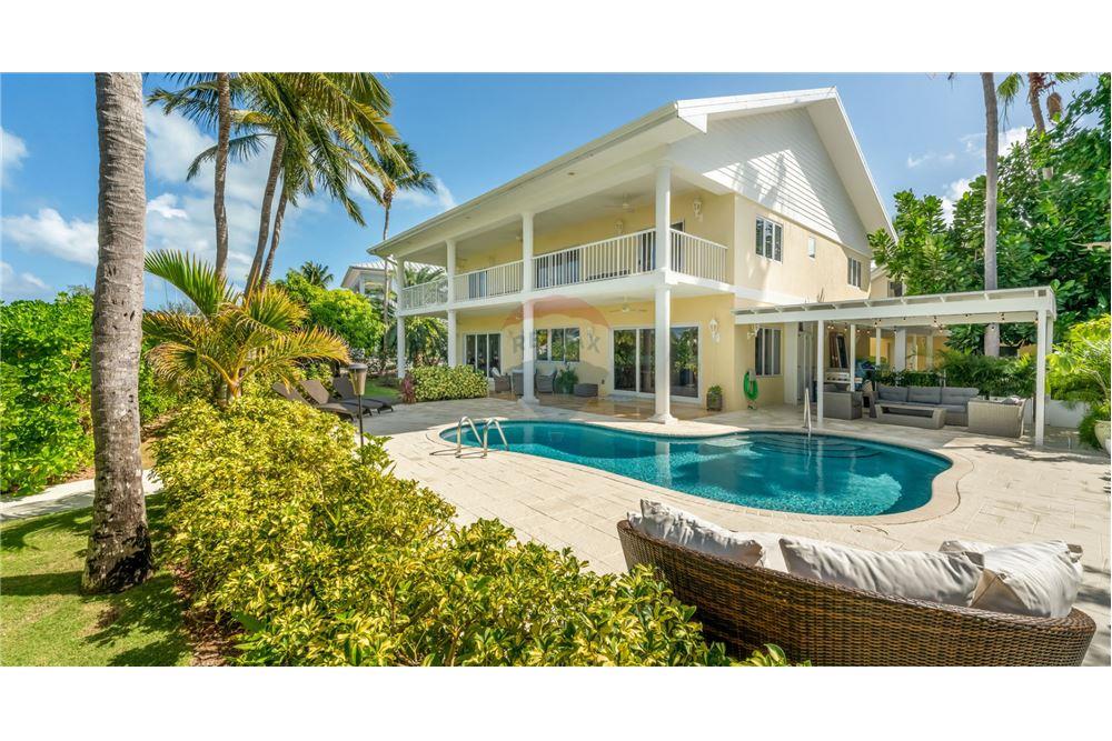 Villa - For Sale - W Bay Bch North, West Bay, Cayman Islands - 6 - 90146034-171