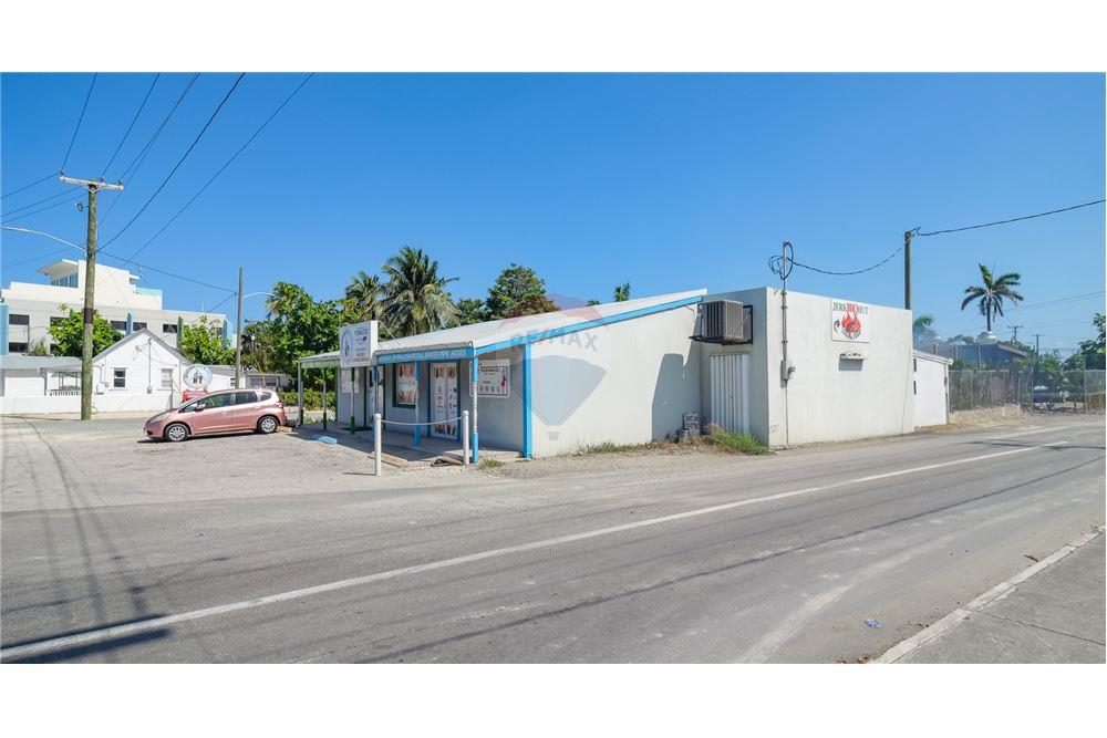 Grondstuk - Te Koop - George Town Centr, George Town, Cayman Islands - 13 - 90146018-298