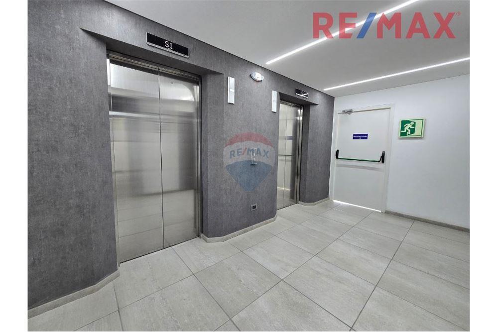 Commercial/Retail - For Sale - Zona 9, Guatemala, Guatemala - 9 - 902691018-1