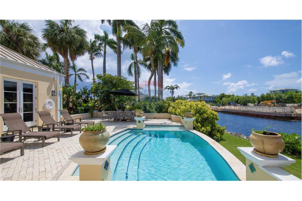 Condo/Apartment - For Sale - W Bay Bch South, Seven Mile, Cayman Islands - 2 - 90146013-835