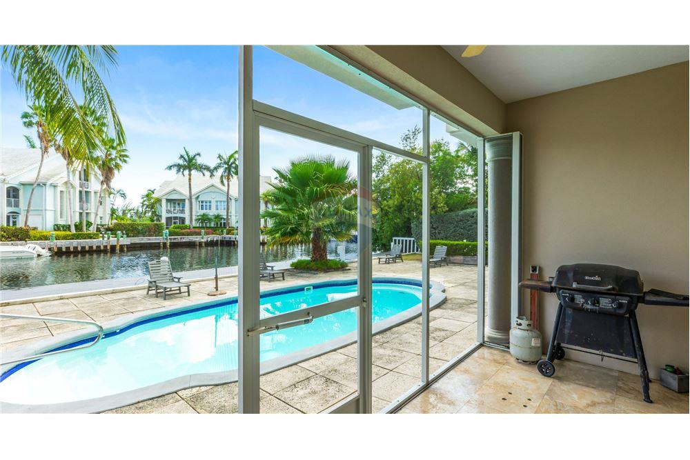 Appartement - Te Koop - W Bay Bch South, Seven Mile, Cayman Islands - 9 - 90146051-43