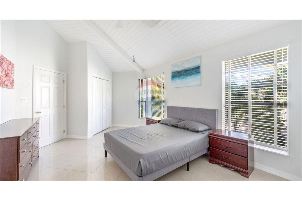 Condo/Apartment - For Sale - South Sound, South Sound, Cayman Islands - 29 - 90146034-182