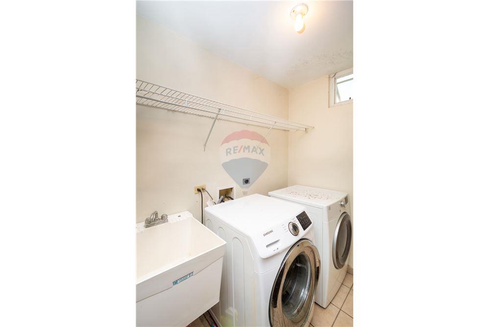 Villa - Te Koop - URB Las Palmas Cerro Gordo, Vega Alta, Puerto Rico - 34 - 90107007-117