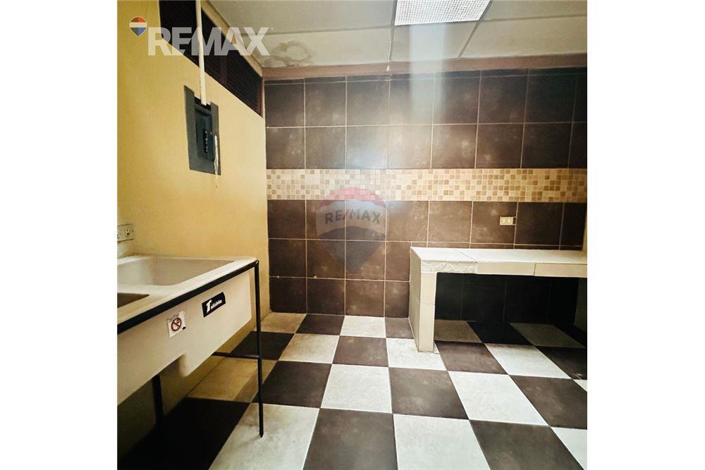 Local Comercial - Venta - Zona 10, Guatemala, Guatemala - 8 - 902611001-76