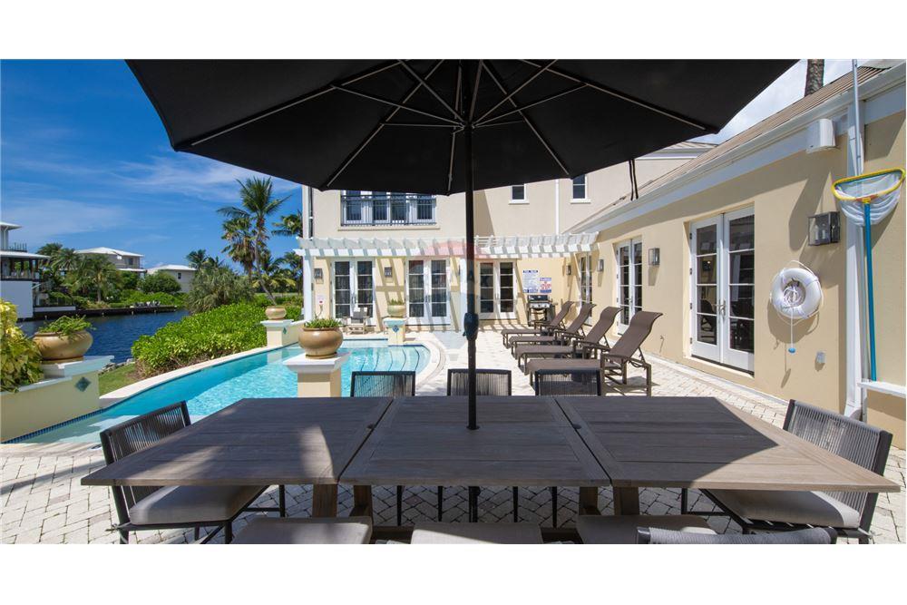 Condo/Apartment - For Sale - W Bay Bch South, Seven Mile, Cayman Islands - 3 - 90146013-835