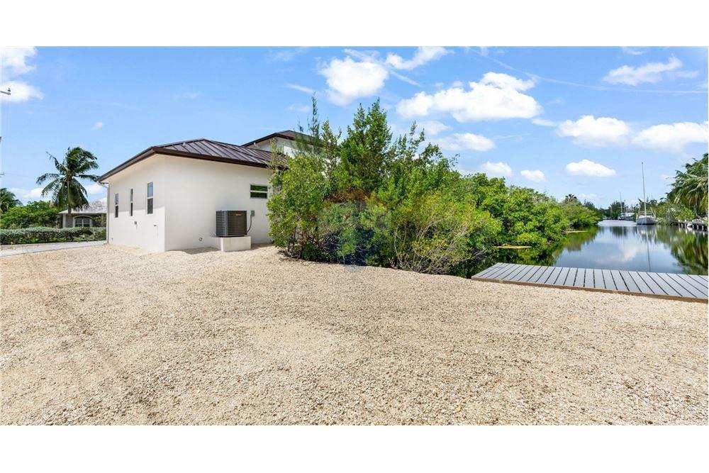 Villa - For Sale - Savannah, Savannah, Cayman Islands - 9 - 90146004-170
