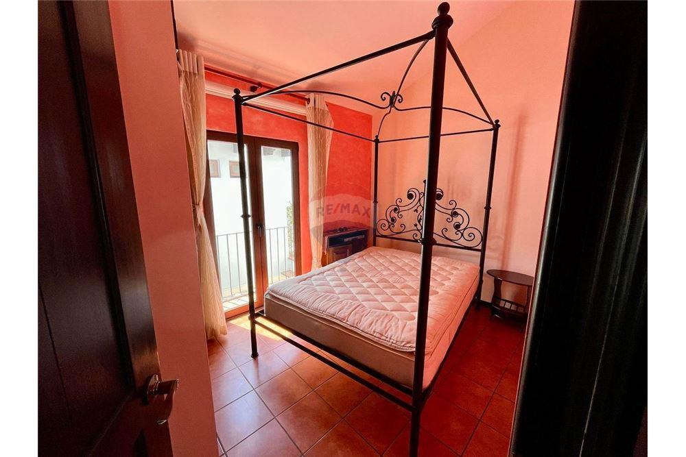 Villa - Venta - La Antigua Guatemala, Sacatepéquez, Guatemala - 5 - 90129010-44