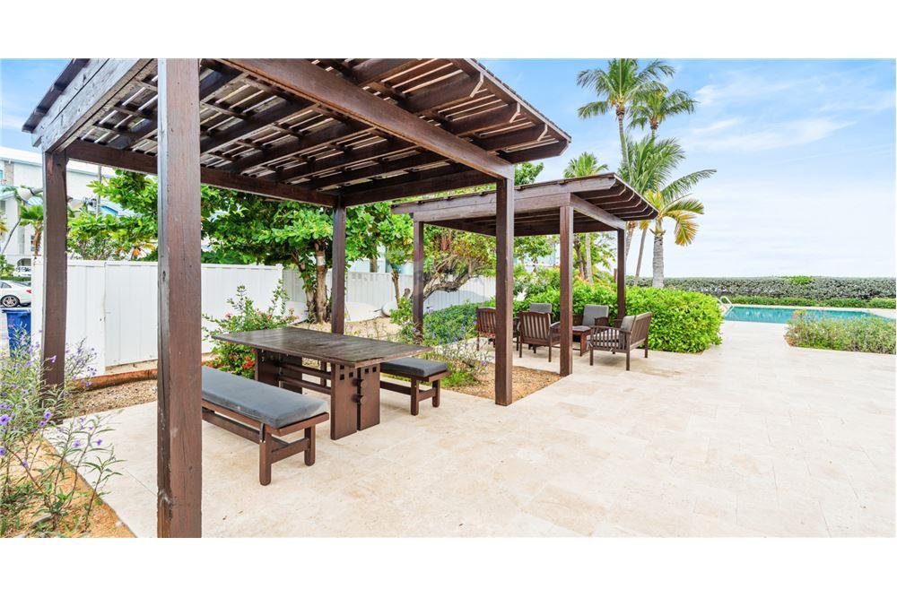Appartement - Te Koop - W Bay Bch South, Seven Mile, Cayman Islands - 2 - 90146055-29