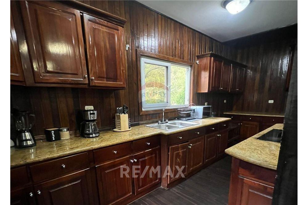 Villa - For Sale - Guatemala City, Guatemala, Guatemala - 5 - 902611005-4