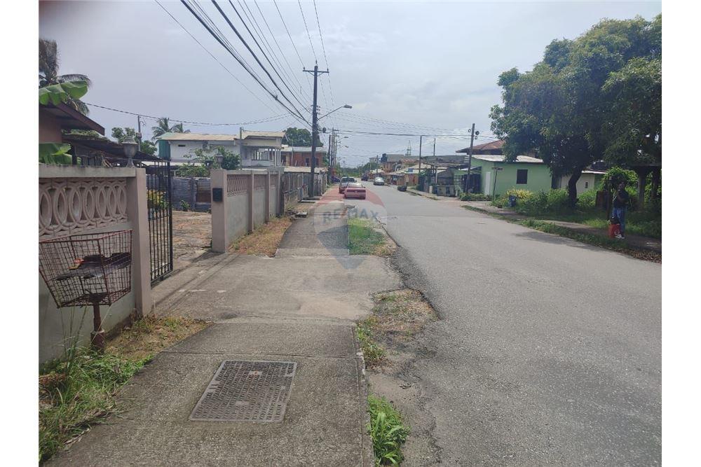 Grondstuk - Te Koop - Couva, Caroni, Trinidad and Tobago - 3 - 902551003-3
