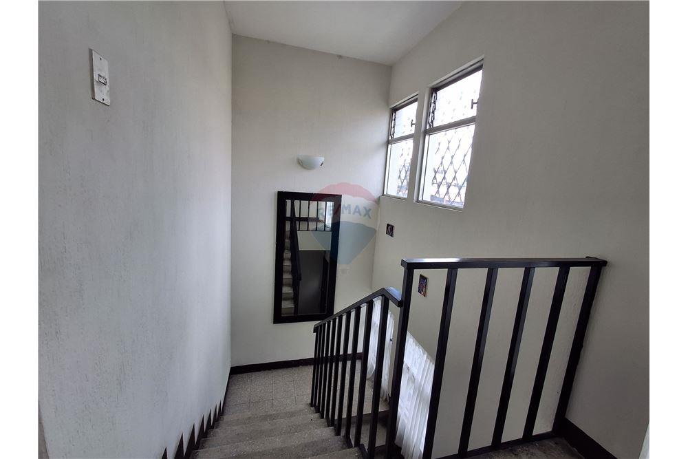 Villa - Venta - Zona 7, Guatemala, Guatemala - 17 - 902091021-10