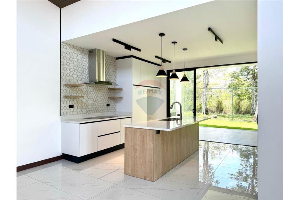 Villa - For Sale - La Guacima, Alajuela, Costa Rica - 18 - 902021012-122