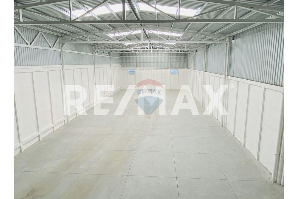 Bedrijfsmatig / Detailhandel - Te Koop - Road to El Salvador, Guatemala, Guatemala - 1 - 902311019-20