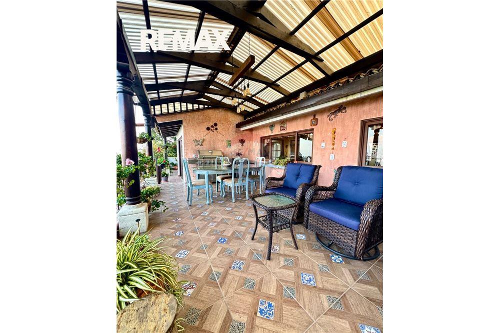 Villa - Venta - Mixco, Guatemala, Guatemala - 9 - 902691016-5