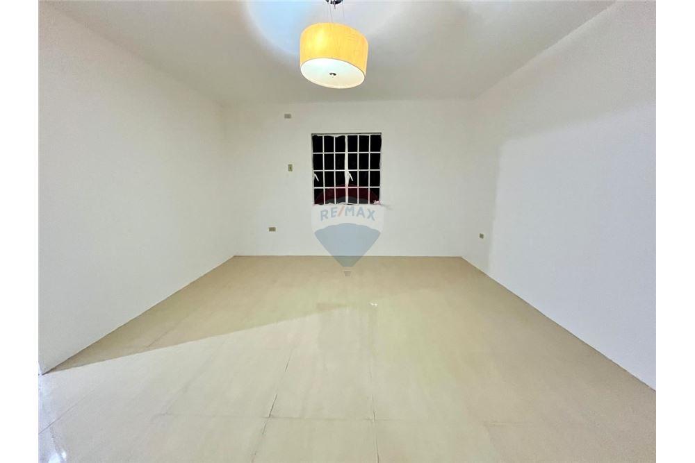 Villa - Te Koop - Caroni, Caroni, Trinidad and Tobago - 6 - 90155111-4