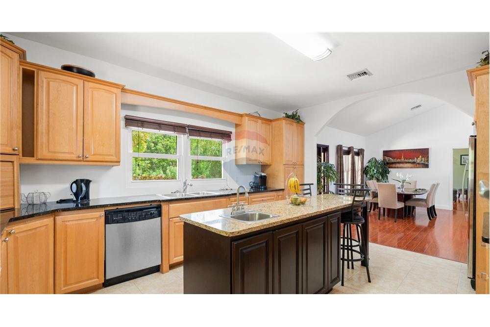 Villa - For Sale - Lower Valley, Savannah, Cayman Islands - 6 - 90146058-24