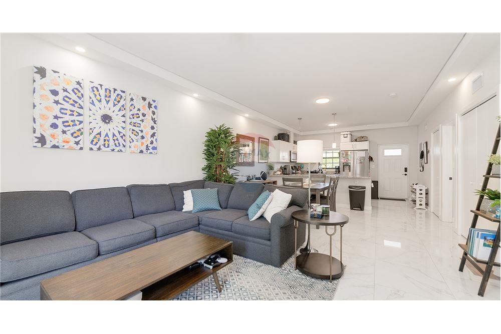 Appartement - Te Koop - W Bay Bch West, West Bay, Cayman Islands - 10 - 90146042-55