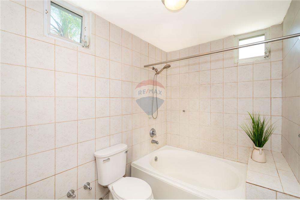 Villa - For Sale - URB Las Palmas Cerro Gordo, Vega Alta, Puerto Rico - 24 - 90107007-116