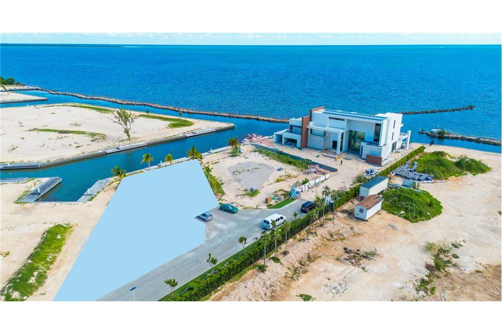 Land - For Sale - W Bay Bch North, West Bay, Cayman Islands - 2 - 90146042-58
