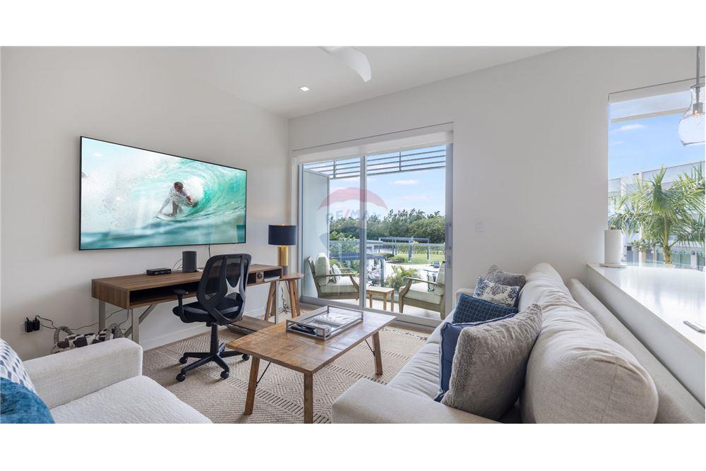 Appartement - Te Koop - W Bay Bch South, Seven Mile, Cayman Islands - 4 - 90146051-40