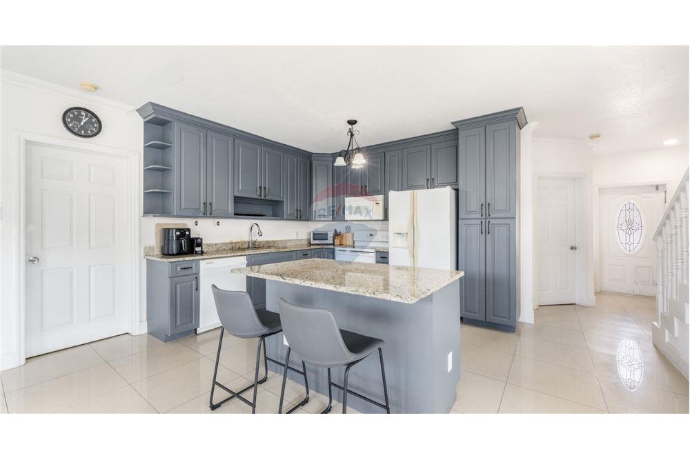 Villa - For Sale - W Bay Bch West, West Bay, Cayman Islands - 4 - 90146044-57