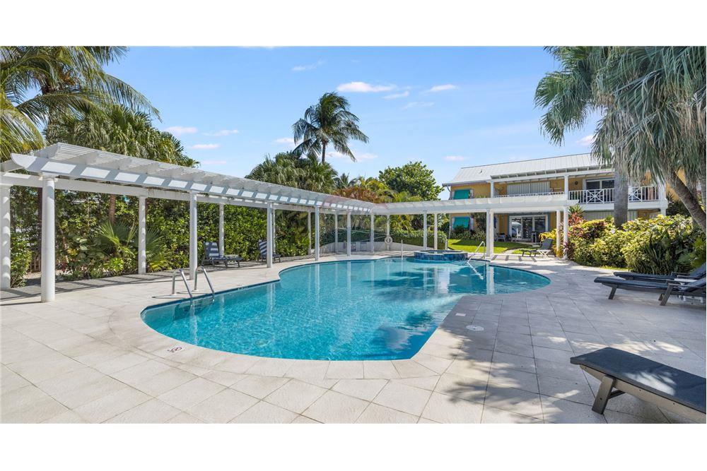 Apartamento/Condominio - Venta - W Bay Bch West, West Bay, Islas Caimán - 24 - 90146012-222
