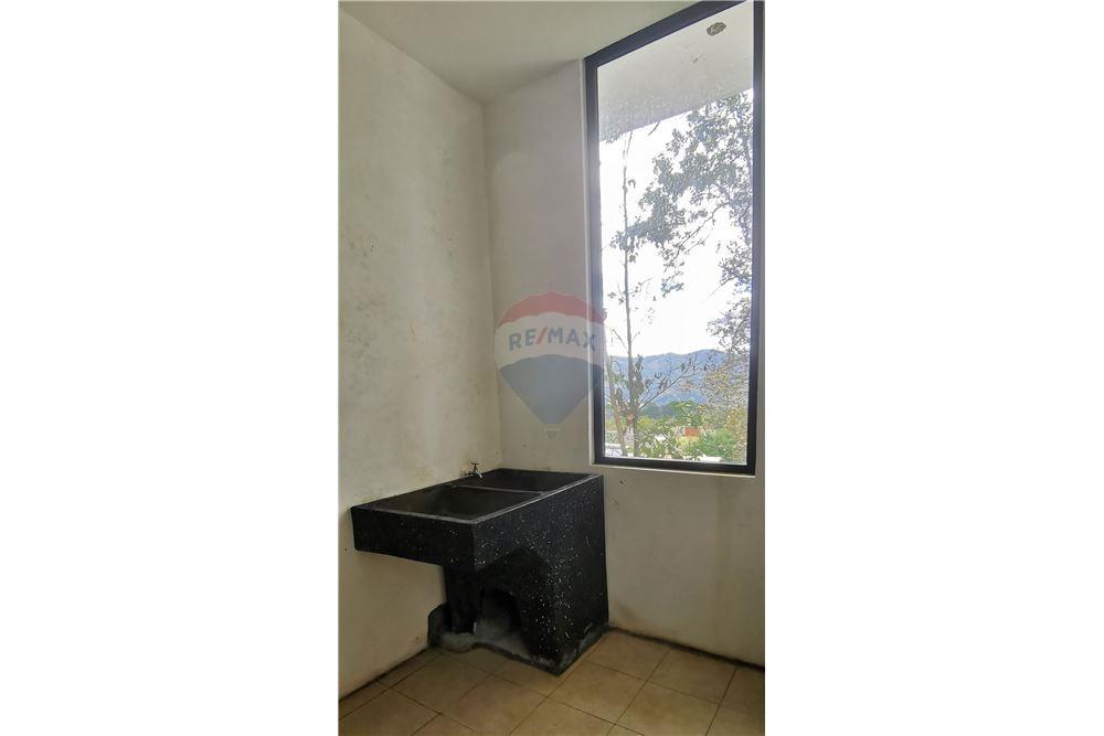 Villa - For Sale - San Lucas Sacatepéquez, Sacatepéquez, Guatemala - 14 - 902691017-12