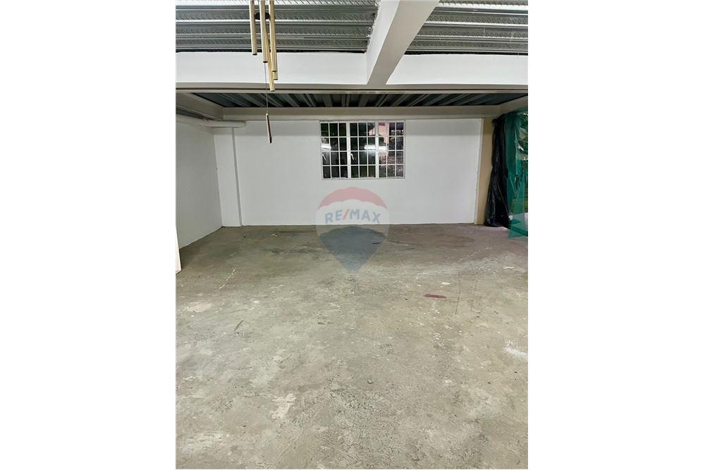 Villa - Te Koop - Caroni, Caroni, Trinidad and Tobago - 12 - 90155111-4