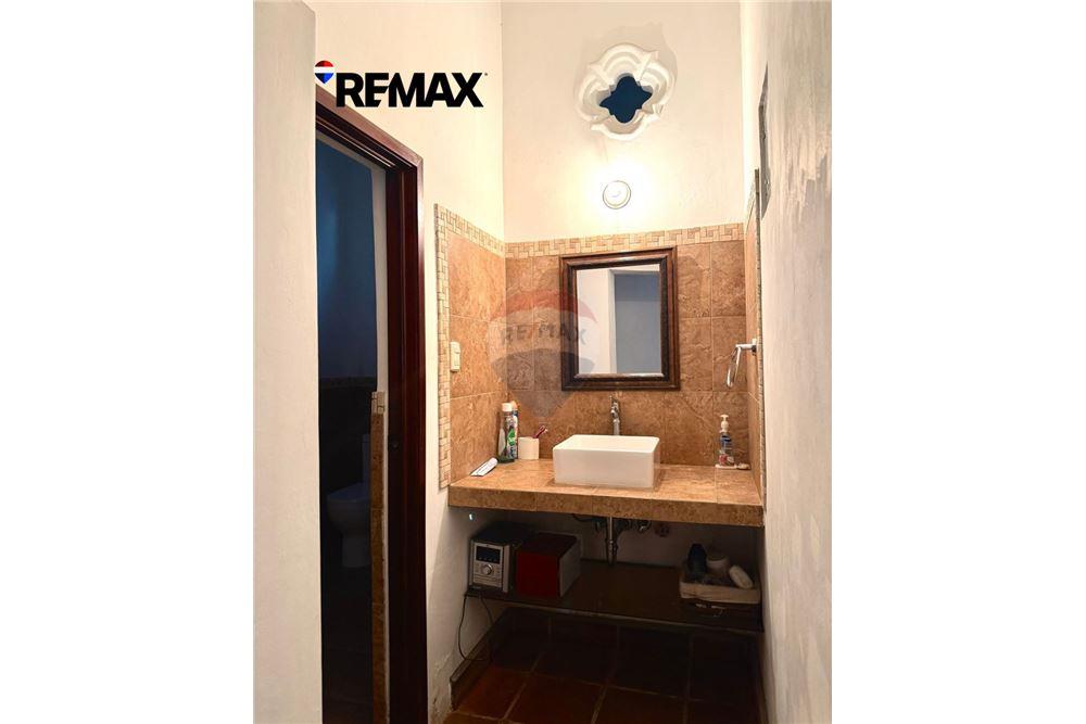 Villa - Venta - Mixco, Guatemala, Guatemala - 21 - 902691016-5