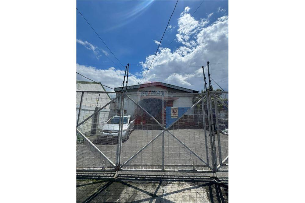 Villa - For Sale - San Juan, San José - Tibás, Costa Rica - 3 - 902261021-11