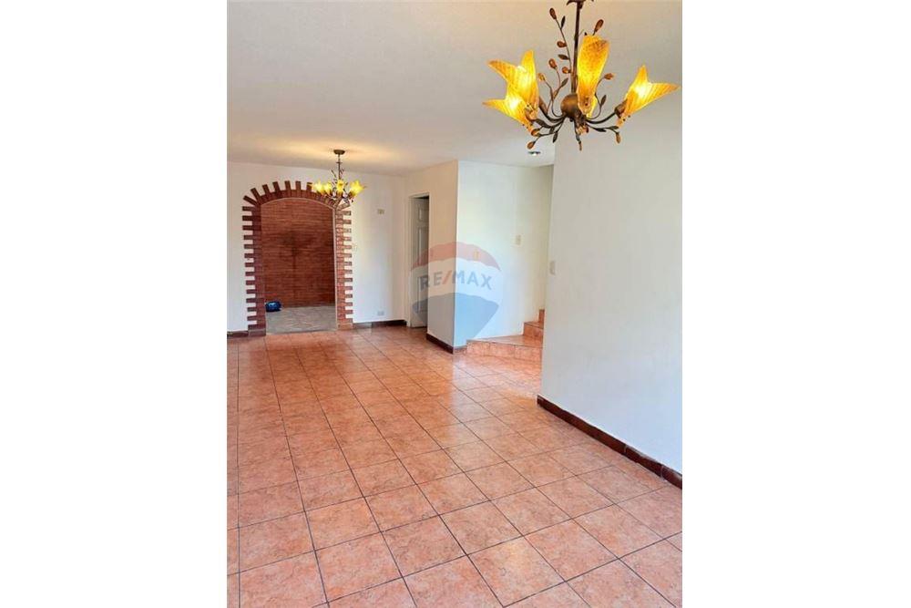 Villa - Venta - Ciudad Vieja, Sacatepéquez, Guatemala - 1 - 90129001-379