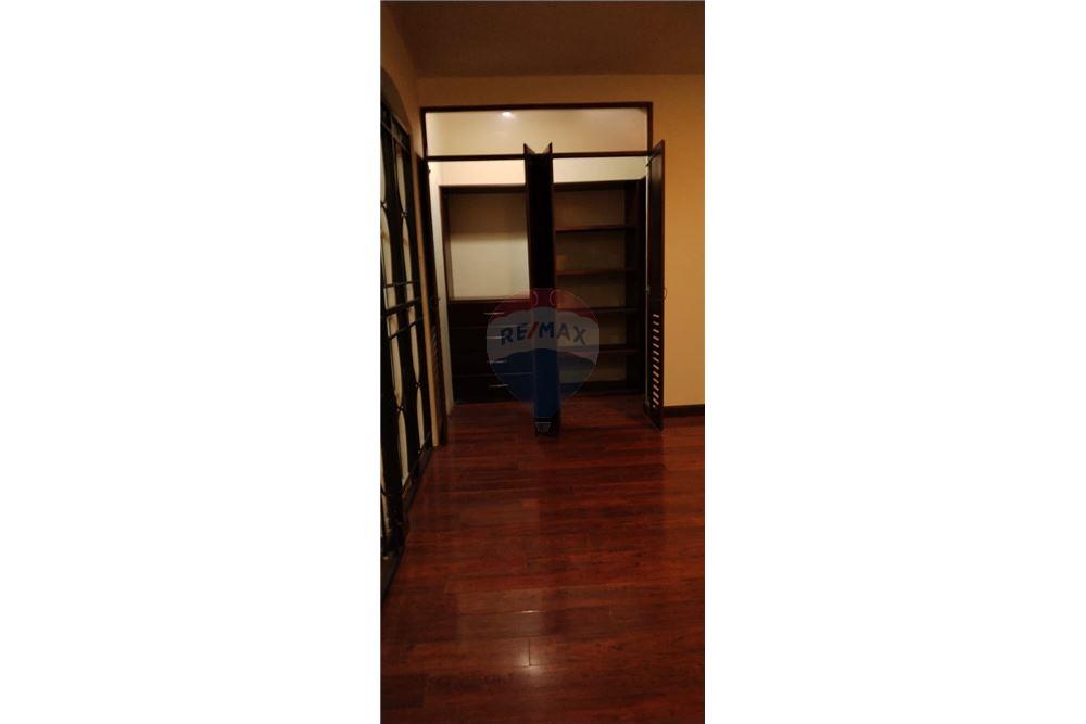 Villa - For Sale - La Esperanza, Quetzaltenango, Guatemala - 10 - 901011001-16