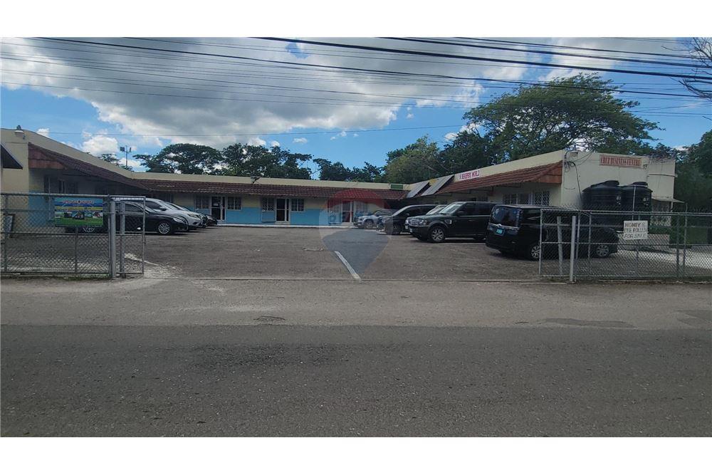 Local Comercial - Venta - Santa Cruz, Saint Elizabeth, Jamaica - 1 - 90153044-757