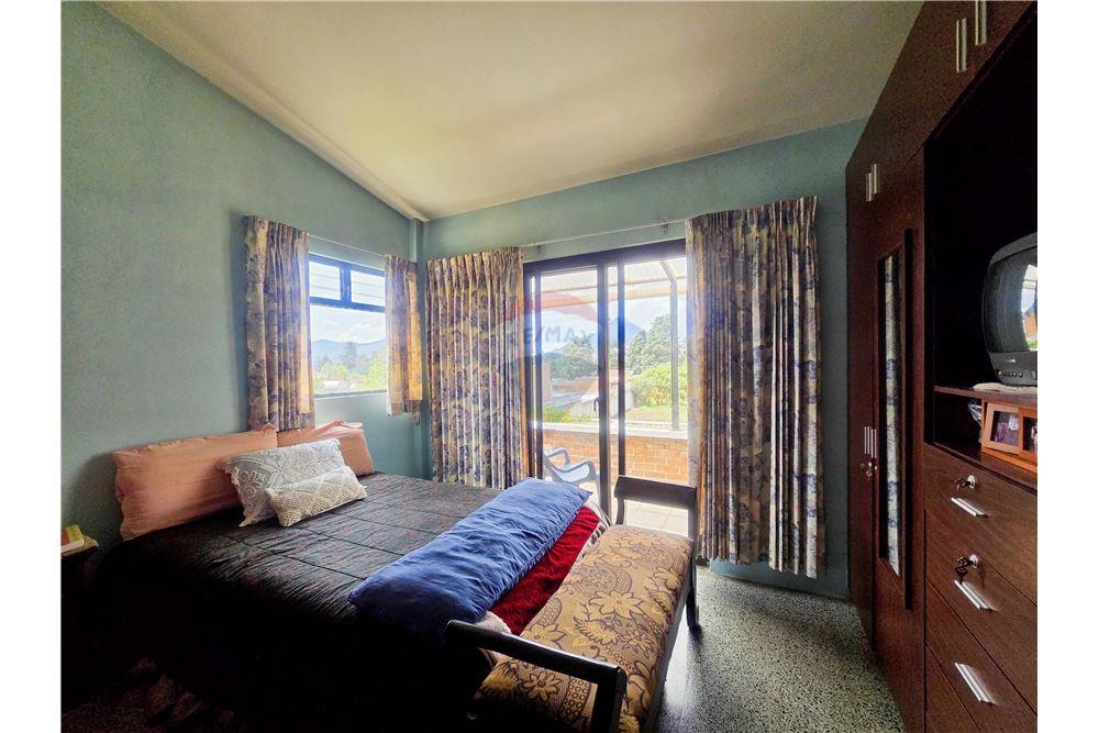 Villa - For Sale - Quetzaltenango, Quetzaltenango, Guatemala - 11 - 902641004-2