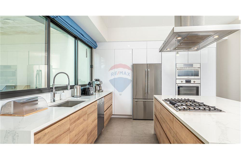 Villa - For Sale - W Bay North East, West Bay, Cayman Islands - 4 - 90146051-46