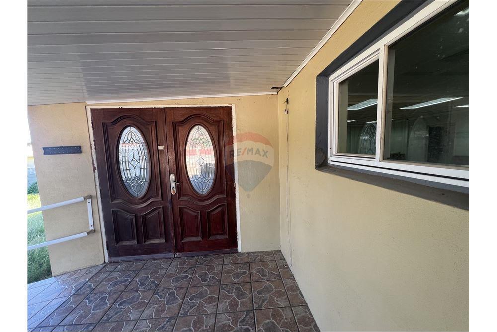 Bedrijfsmatig / Detailhandel - Te Koop - Sint Nicolaas, Aruba, Aruba - 13 - 90105035-27