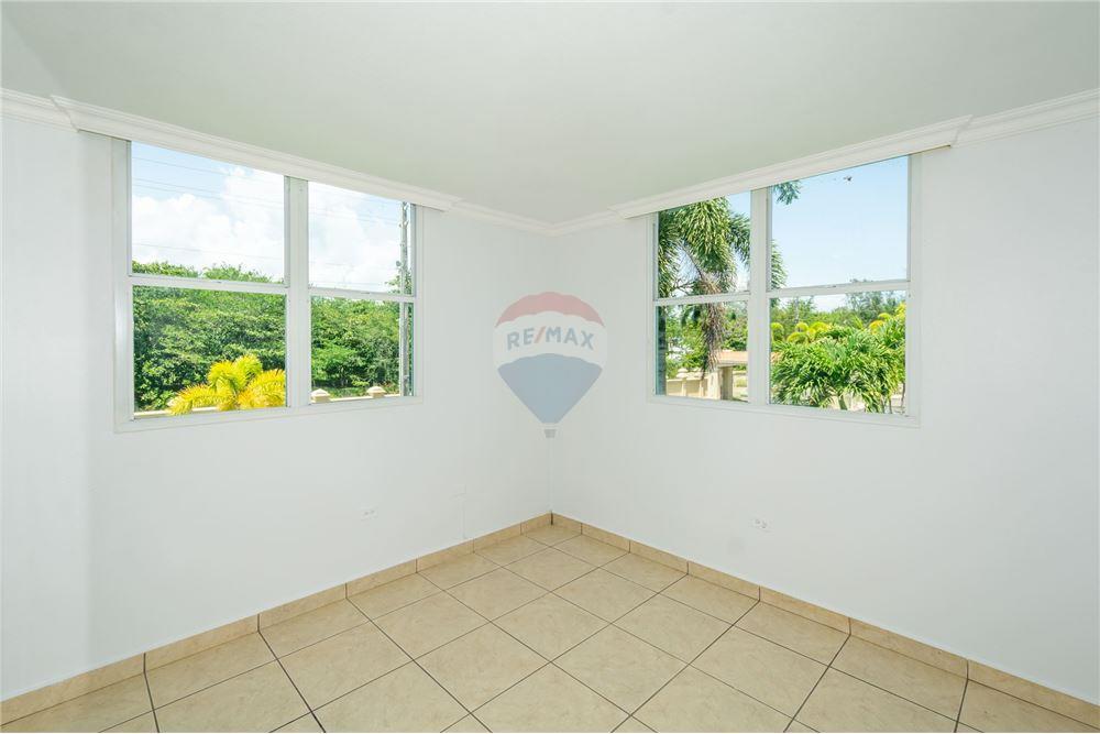 Villa - For Sale - Alts De Cerro Gordo 1&2, Vega Alta, Puerto Rico - 32 - 90107007-121